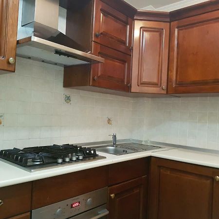 Diana Apartament ヤシ エクステリア 写真